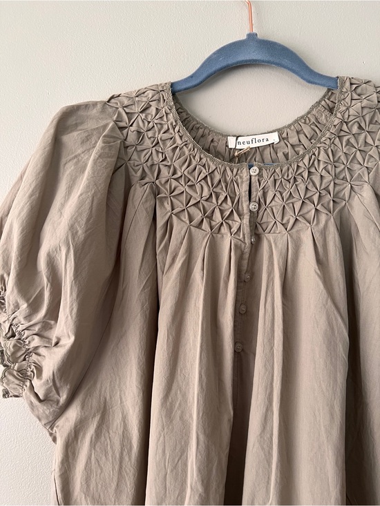Neuflora Tops - Neuflora Taupe Smocked Yoke Women's Top